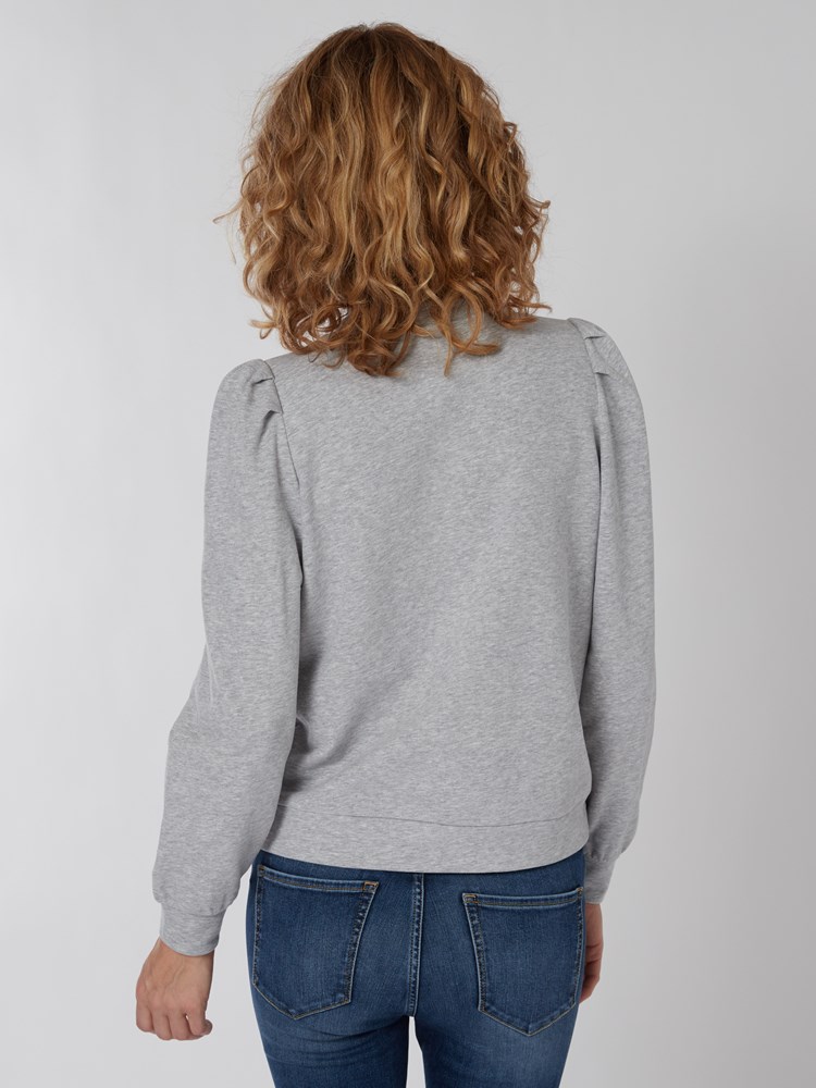 Tilde genser 7249479_IEI-MELL-S22-Modell-Back_chn=vic_7322_Tilde genser IEI 7249479.jpg_Back||Back