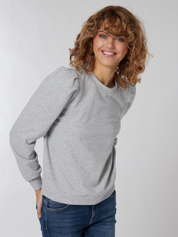 Tilde genser 7249479_IEI-MELL-S22-Modell-Front_chn=vic_1324_Tilde genser IEI 7249479.jpg_Front||Front