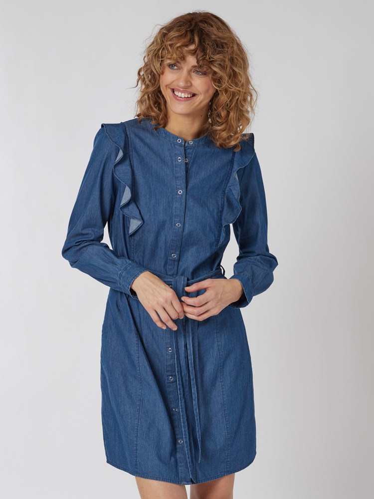 Scarlett kjole 7249489_ECL-MELL-S22-Modell-Front_chn=vic_8531_Scarlett kjole ECL_Scarlett kjole ECL 7249489.jpg_Front||Front