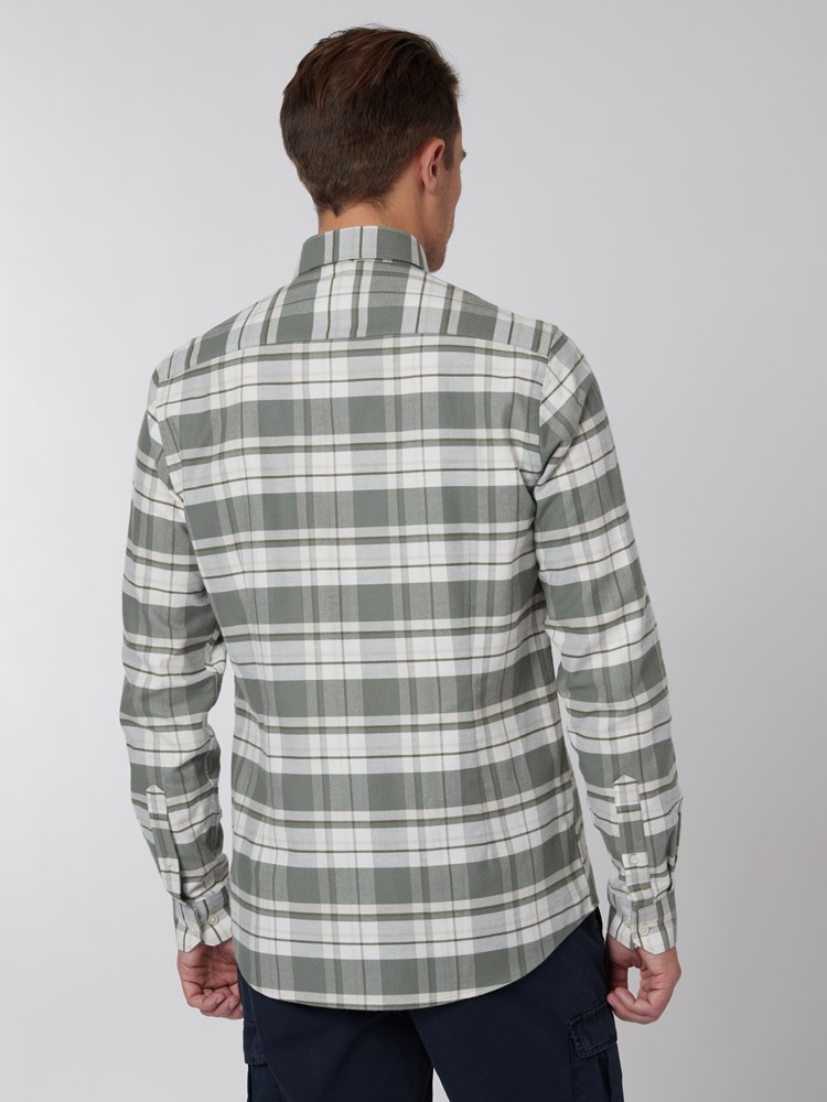 Andrew rutet skjorte 7249530_GMG-VESB-S22-Modell-Back_chn=vic_7519.jpg_Back||Back