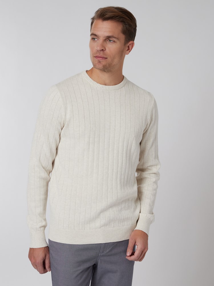 Caruso genser 7249559_O62-MRCAPUCHIN-S22-Modell-Front_chn=vic_1869_Caruso genser O62.jpg_Front||Front