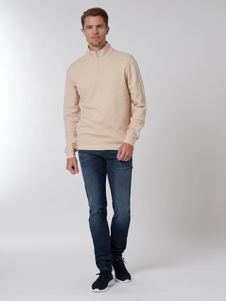 Jonathan zip genser 7249582_A9P-MRCAPUCHIN-S22-Modell-Front_chn=vic_6744_Jonathan zip genser A9P.jpg_Front||Front