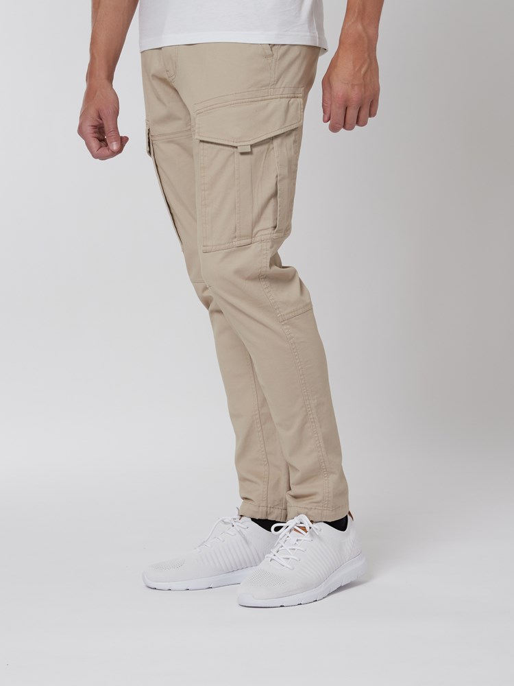 Cargo stretch pant 7249644_I4Y-HENRYCHOICE-S22-Modell-Front_chn=vic_4086_Cargo stretch pant I4Y.jpg_Front||Front