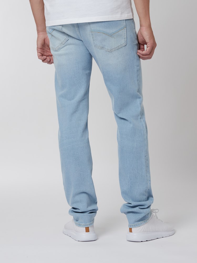 Slim Bill comfort jeans 7249682_DAH-HENRYCHOICE-S22-Modell-Back_chn=vic_1097_Slim Bill comfort jeans DAH_Slim Bill comfort jeans DAH 7249682.jpg_Back||Back