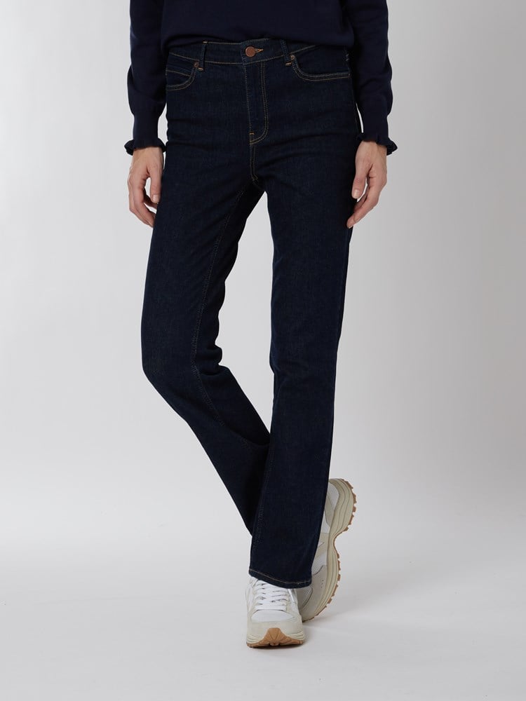 Mellowfield straight jeans 7249727_D04-MELL-NOS-Modell-Front_chn=vic_1037_Mellowfield straight jeans D04_Mellowfield straight jeans D04 7249727.jpg_Front||Front
