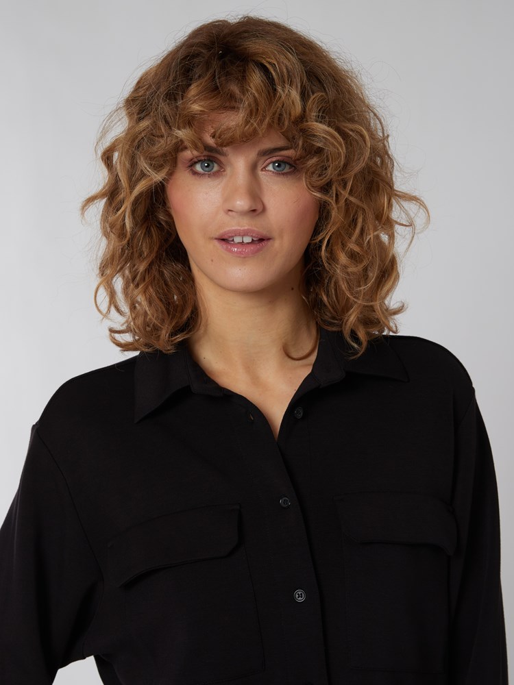 Gicelle skjorte 7249880_800-IN WEAR-S22-Modell-Left_chn=vic_214_Gicelle skjorte 800 7249880.jpg_Left||Left