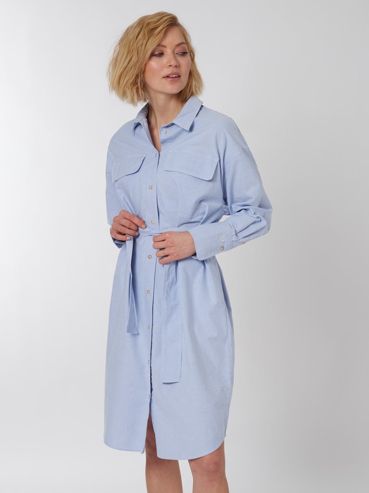 Felice kjole 7249882_400-IN WEAR-S22-Modell-Front_chn=vic_9112_Felice kjole 400.jpg_Front||Front