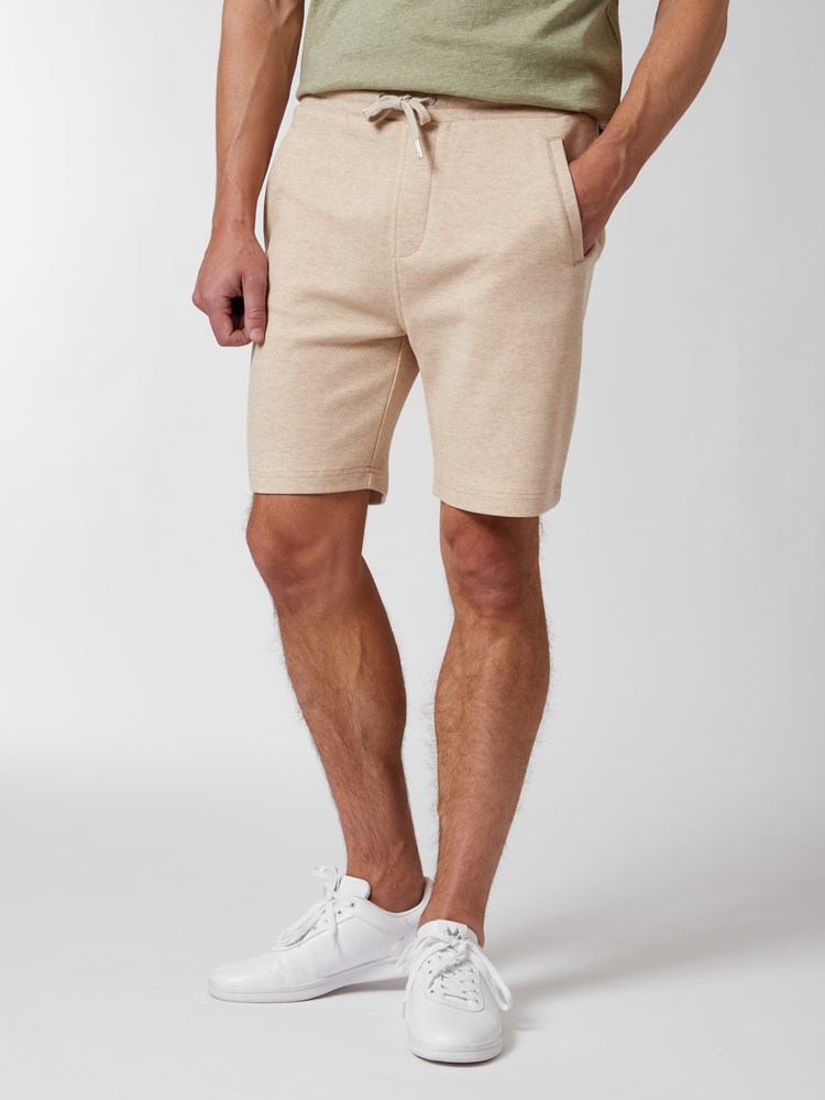 Giovanni shorts 7249911_A9P-MRCAPUCHIN-H22-Modell-Front_chn=vic_6505_Giovanni shorts A9P_Giovanni shorts A9P 7249911.jpg_Front||Front