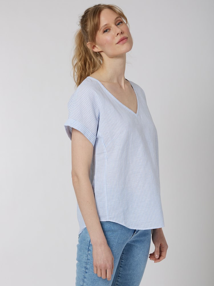Chantelle stripet linbluse 7249980_EN3-JEANPAUL-H22-Front_40_Chantelle stripet linbluse_Chantelle stripet linbluse EN3_Chantelle stripet linbluse EN3 7249980_Chantelle stripet linbluse 7249980.jpg_Front||Front