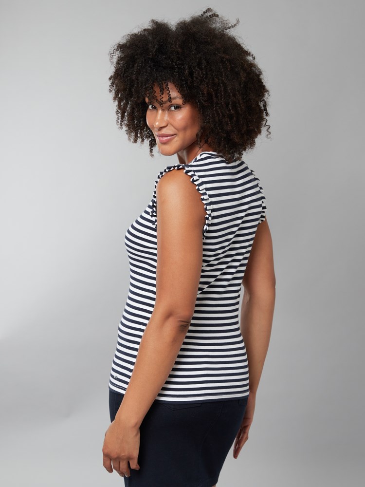 Virginie stripete topp 7250046_EM6-JEANPAUL-H22-Modell-Front_1921_Virginie stripete topp EM6_Virginie stripete topp EM6 7250046.jpg_Front||Front