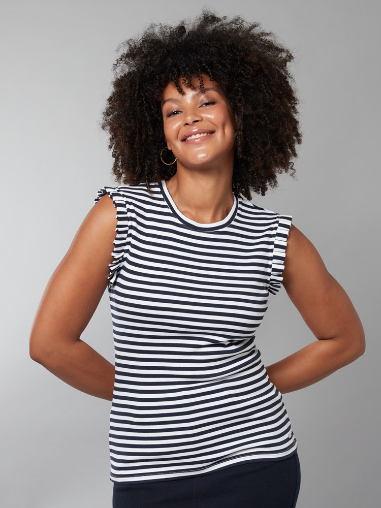 Virginie stripete topp 7250046_EM6-JEANPAUL-H22-Modell-Front_988_Virginie stripete topp EM6_Virginie stripete topp EM6 7250046.jpg_Front||Front