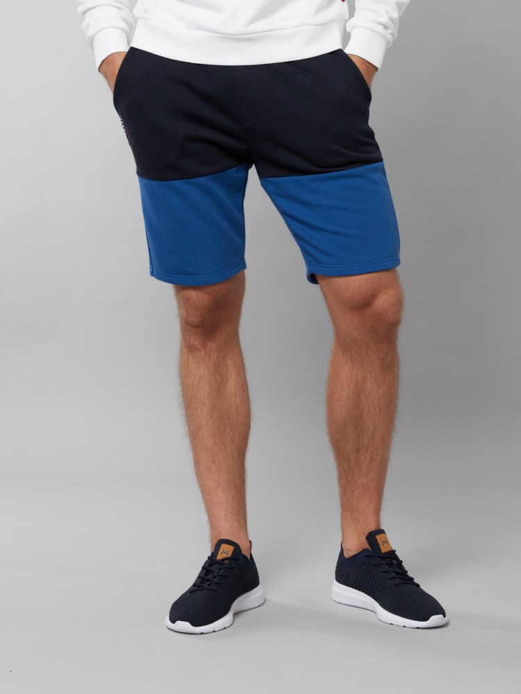 Monaco shorts 7250069_EM6-JEANPAUL-H22-Modell-Front_5219.jpg_Front||Front