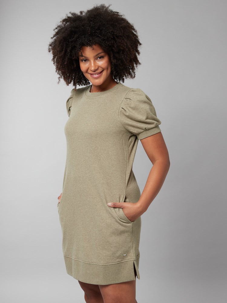 Tilly kjole 7250072_GKJ-JEANPAUL-H22-Modell-Front_8555_Tilly kjole GKJ_Tilly kjole GKJ 7250072.jpg_Front||Front