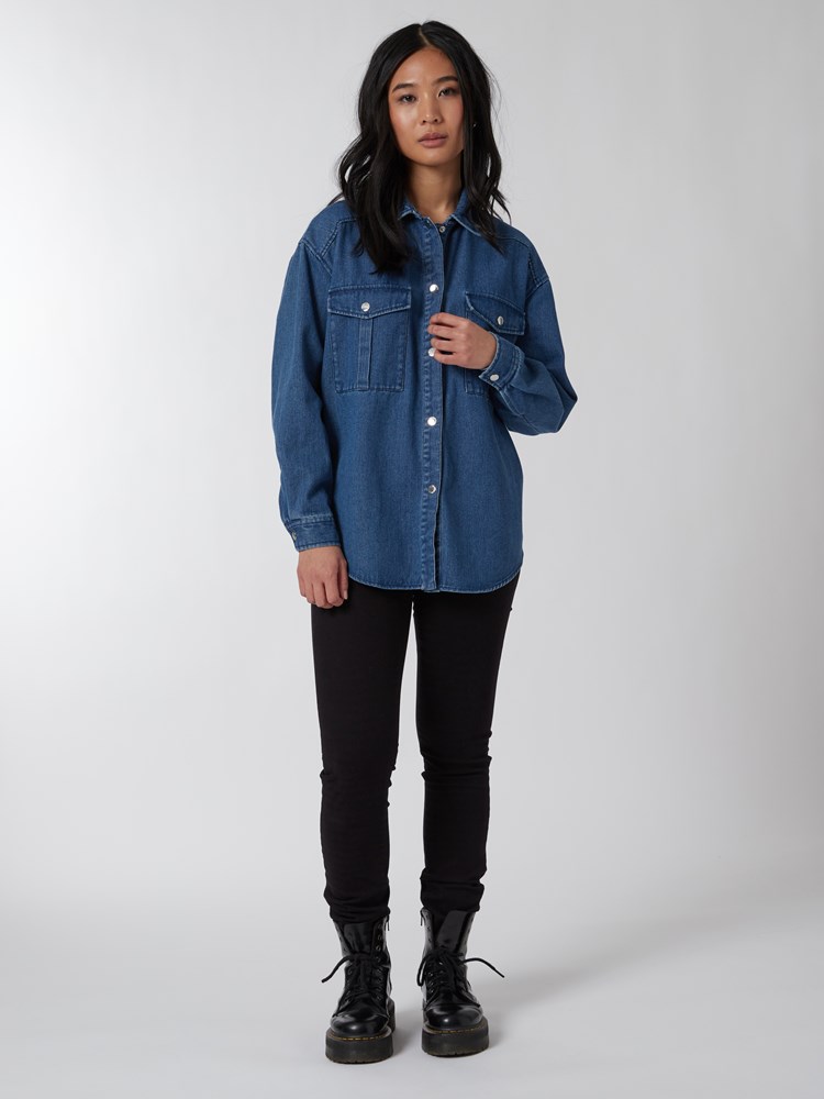 Unique denimskjorte 7250118_ECL-JEANPAUL-A22-Modell-Front_5291_Unique denimskjorte ECL_Unique denimskjorte ECL 7250118.jpg_Front||Front