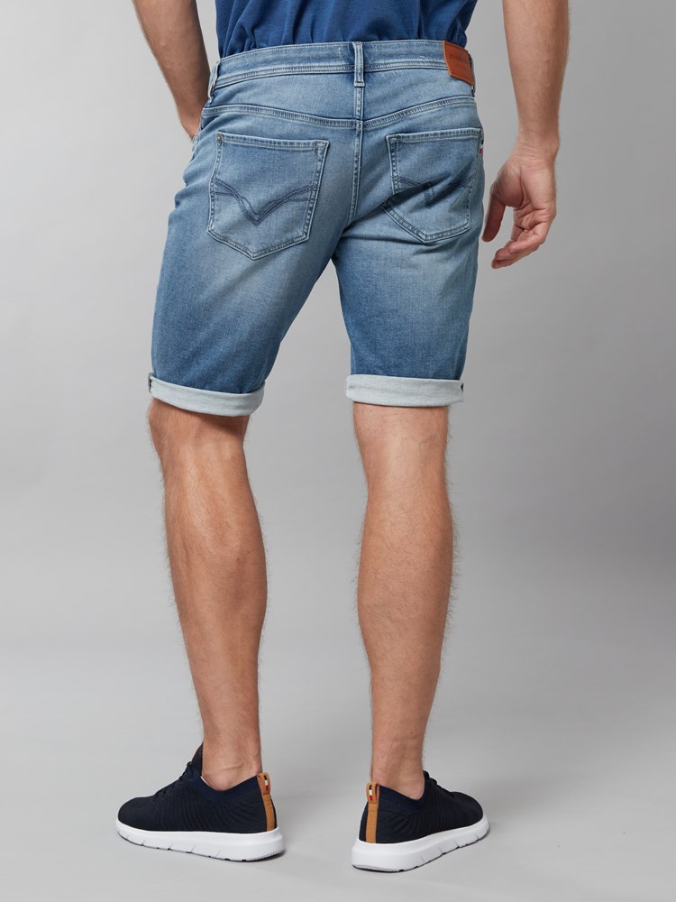 Pierre knit denim shorts 7250224_DAD-JEANPAUL-H22-Modell-Back_4317_Pierre knit denim shorts DAD.jpg_