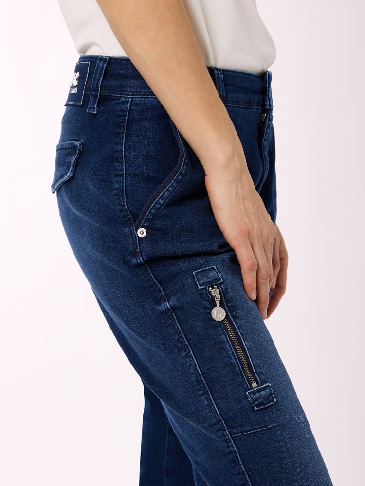 RICH CARGO DENIM 7250350_EGR-MAC-S22-Modell-Front_chn=vic_5012_RICH CARGO DENIM EGR.jpg_Front||Front