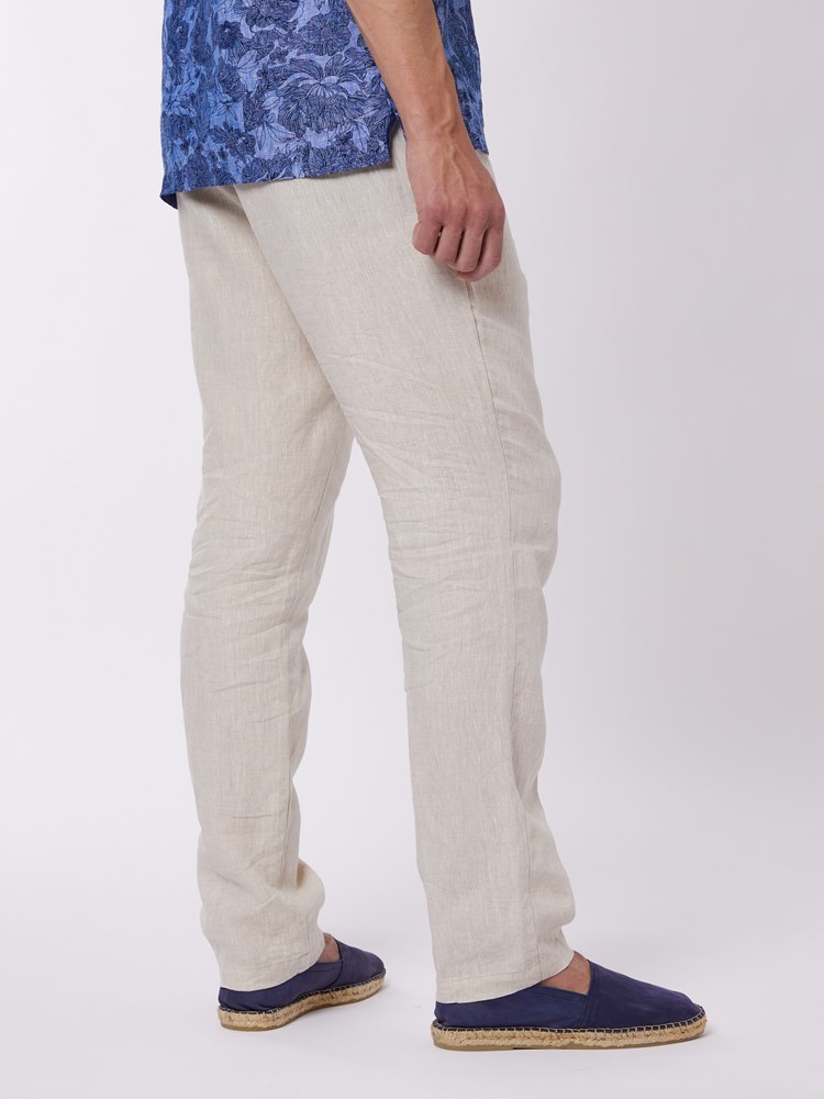 Roswell linbukse 7250486_I2M-VESB-H22-Modell-Back_chn=vic_6396.jpg_Back||Back