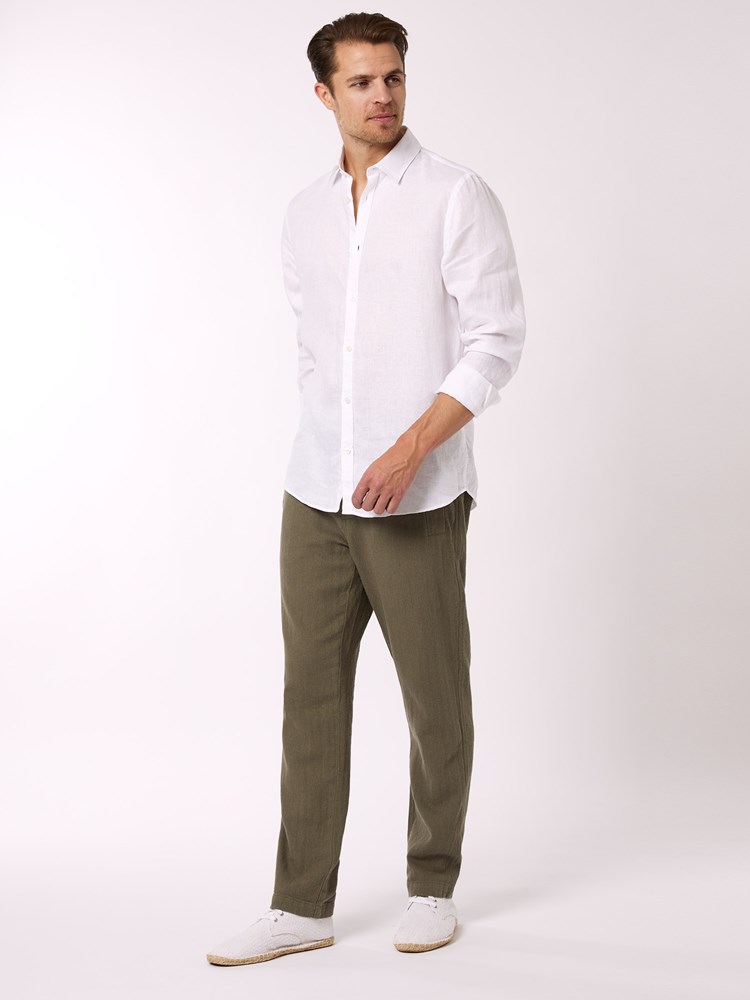 Robert linbukse 7250487_GMR-VESB-H22-Modell-Front_chn=vic_6317.jpg_Front||Front