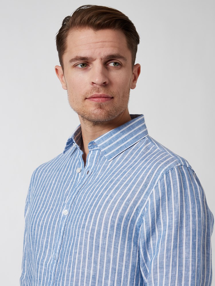 Conrad linskjorte 7250490_E9N-VESB-H22-Modell-Front_chn=vic_3161.jpg_Front||Front