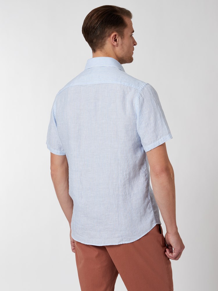 Carter linskjorte 7250493_E9N-VESB-H22-Modell-Back_chn=vic_5719.jpg_Back||Back
