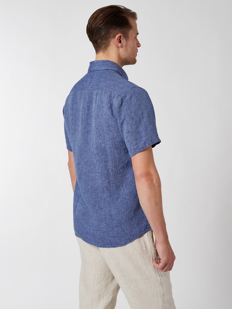 Carter linskjorte 7250493_EEK-VESB-H22-Modell-Back_chn=vic_9897.jpg_Back||Back
