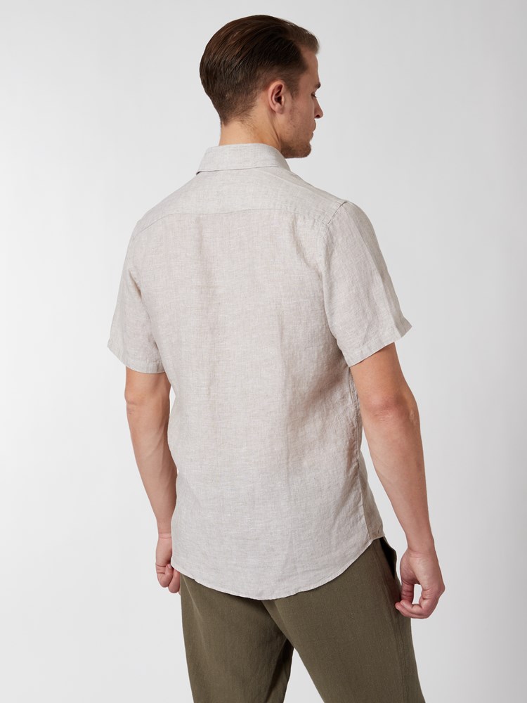 Carter linskjorte 7250493_I2M-VESB-H22-Modell-Back_chn=vic_1535.jpg_Back||Back