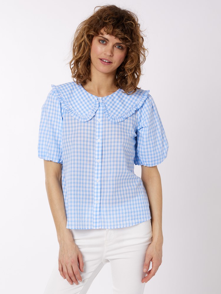 Gingham bluse 7250516_EN3-MELL-H22-Modell-Front_chn=vic_3642_Gingham bluse EN3 7250516.jpg_Front||Front