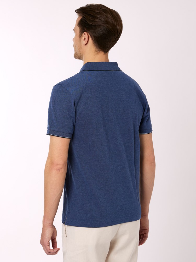 James pique 7250519_EM6-VESB-H22-Modell-Back_chn=vic_3390.jpg_Back||Back