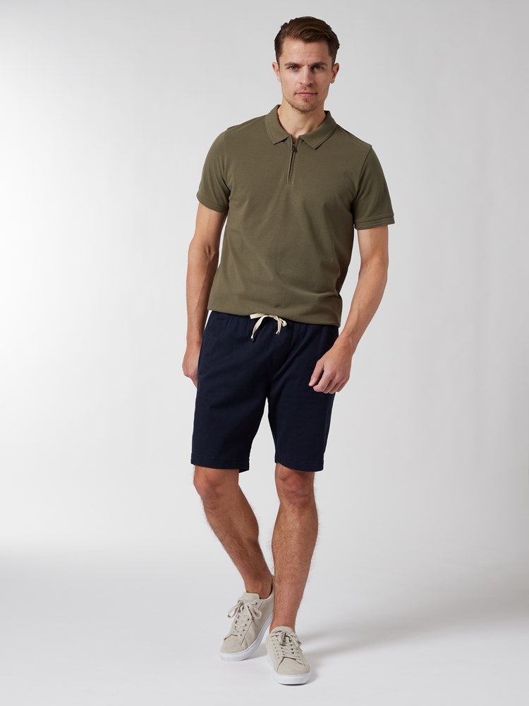 Elliott shorts 7250528_EM6-VESB-H22-Modell-Front_chn=vic_775_Elliott shorts EM6 7250528.jpg_Front||Front