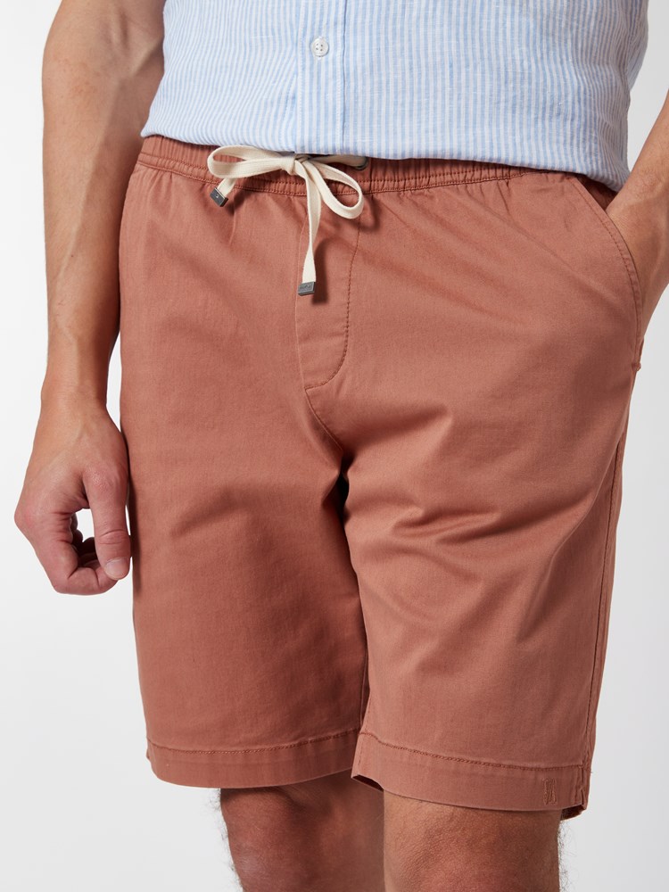 Elliott shorts 7250528_MMR-VESB-H22-Modell-Front_chn=vic_9498.jpg_Front||Front