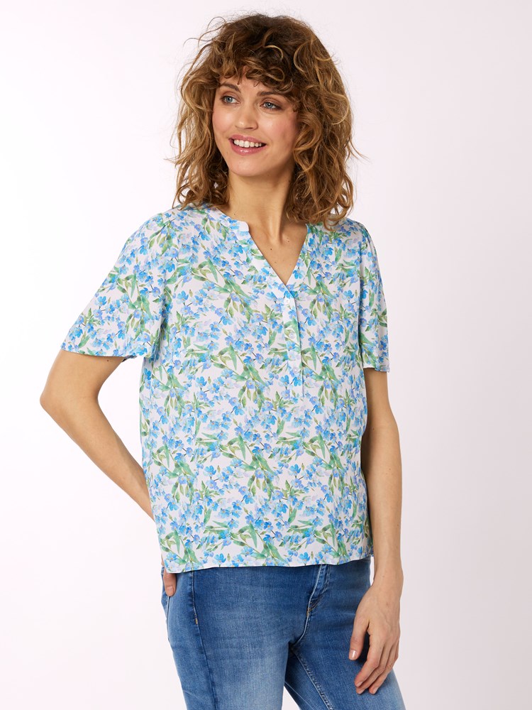 Florence bluse 7250529_E9V-MELL-H22-Modell-Front_chn=vic_1333_Florence bluse E9V 7250529.jpg_Front||Front