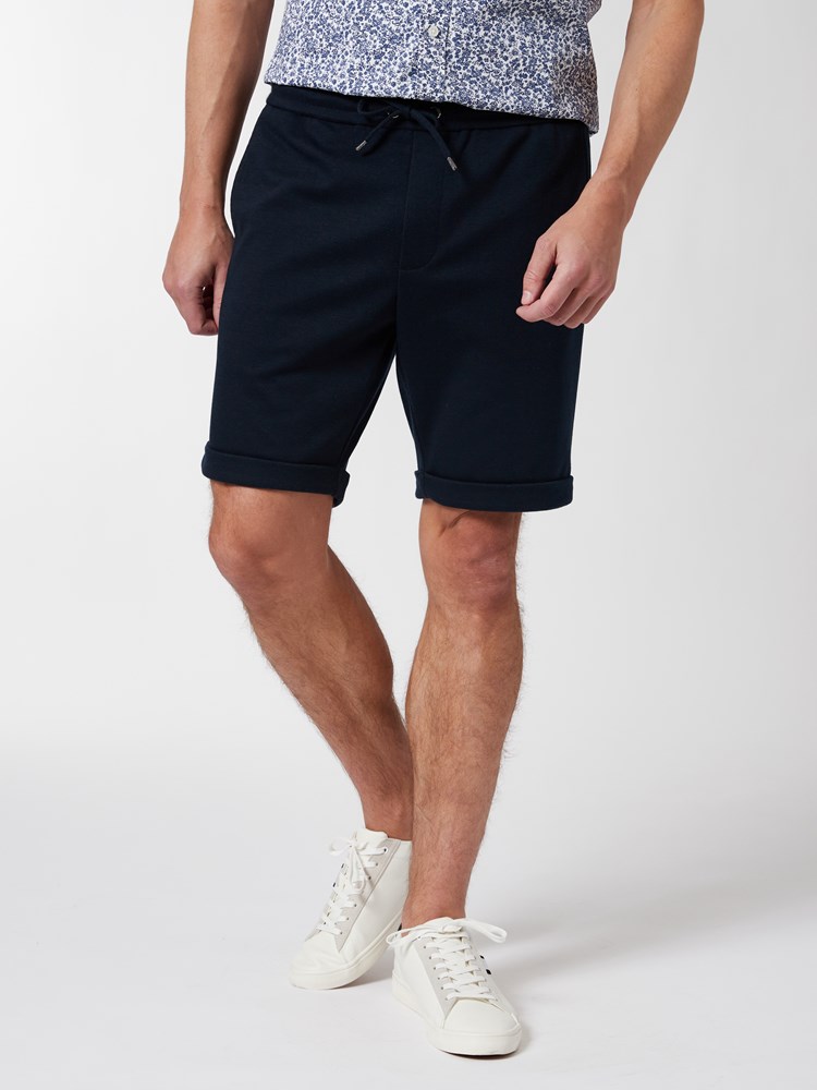 Colin shorts 7250530_EM6-VESB-H22-Modell-Front_chn=vic_8549_Colin shorts EM6 7250530.jpg_Front||Front