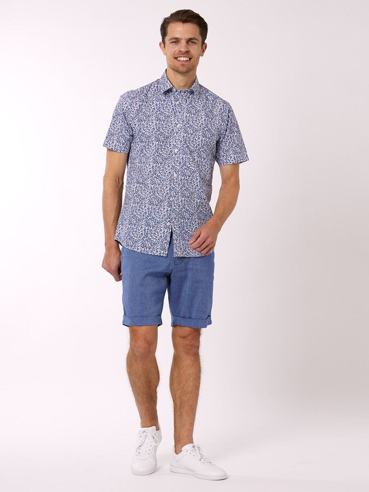 Carl linshorts 7250532_EPF-VESB-H22-Modell-Front_chn=vic_7.jpg_Front||Front