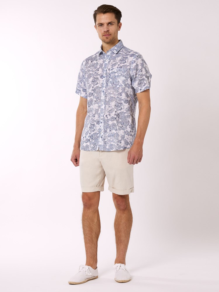 Carl linshorts 7250532_IGA-VESB-H22-Modell-Front_chn=vic_4928.jpg_Front||Front