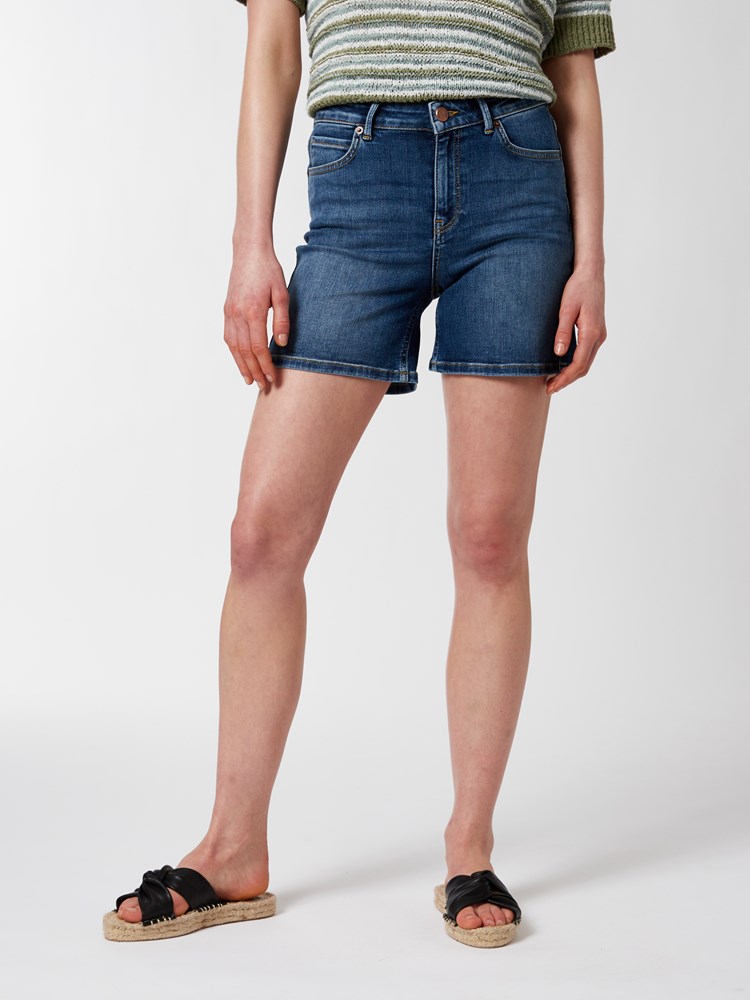 Mellowfield denim shorts 7250560_DAD-MELL-H22-Modell-Front_chn=vic_5717_Mellowfield denim shorts DAD_Mellowfield denim shorts DAD 7250560.jpg_Front||Front