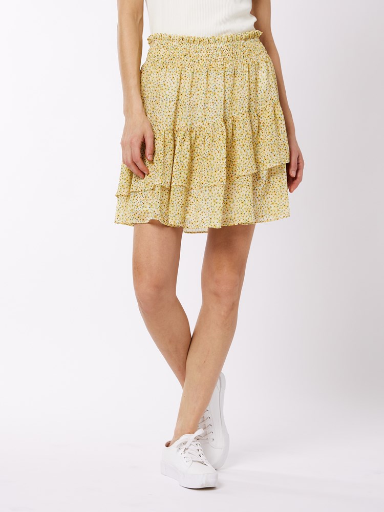 Daffodil skjørt 7250572_Q87-MELL-H22-Modell-Front_chn=vic_4290_Daffodil skjørt Q87 7250572.jpg_Front||Front