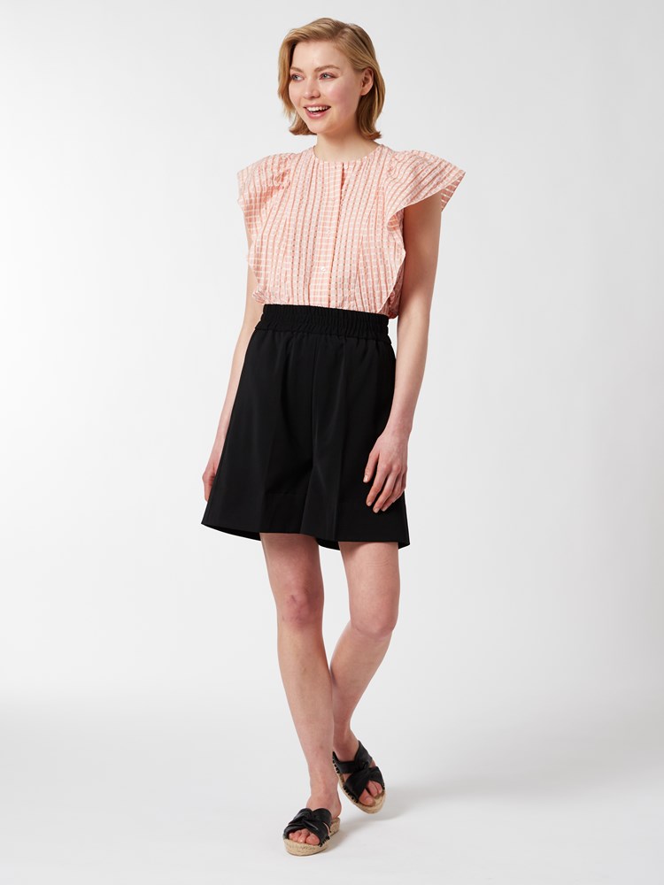 Jadia shorts 7250640_800-IN WEAR-S22-Modell-Front_chn=vic_6753_Jadia shorts 800_Jadia shorts 800 7250640.jpg_Front||Front
