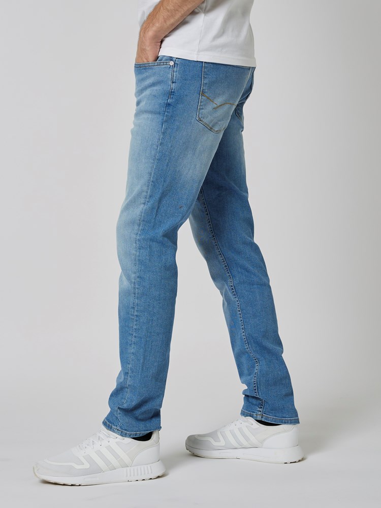 Slim Will blue jeans 7250648_DAD-HENRYCHOICE-NOS-Modell-Front_chn=boys_8871_Slim Will blue jeans DAD 7250648.jpg_Front||Front