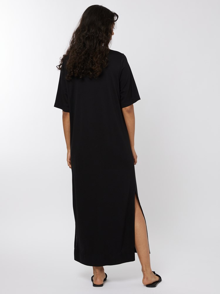 Josie kjole 7250795_CAB-IN WEAR-A22-Modell-Back_chn=vic_9111_Josie kjole CAB 7250795.jpg_Back||Back