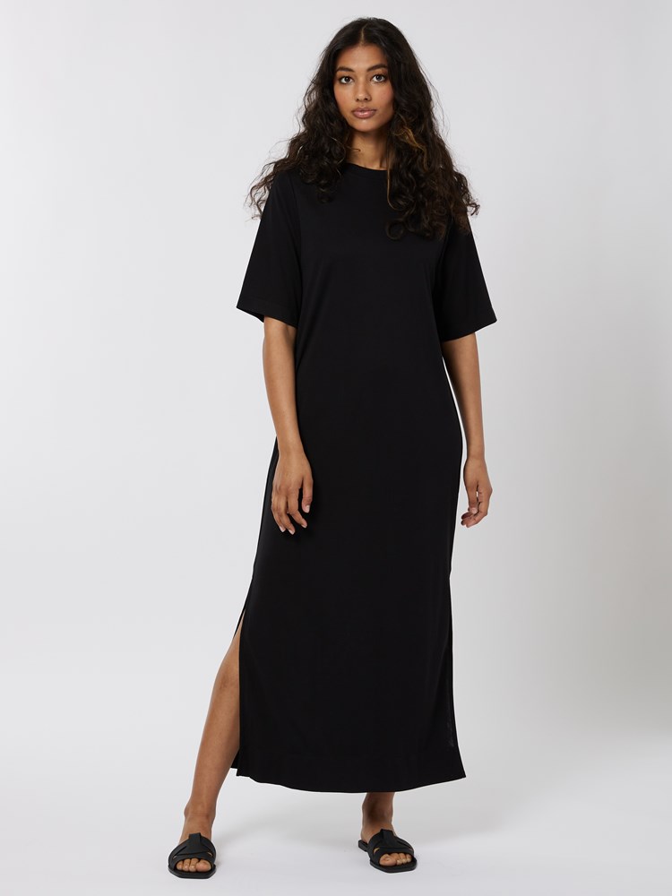 Josie kjole 7250795_CAB-IN WEAR-A22-Modell-Front_chn=vic_5629_Josie kjole CAB 7250795.jpg_Front||Front