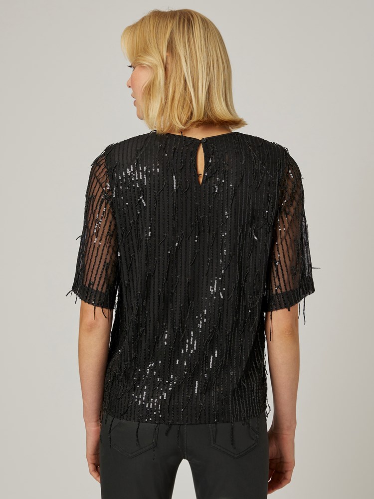 Fiduc topp 7251182_CAB-IN WEAR-W22-Modell-Back_chn=vic_5070_Fiduc topp CAB 7251182.jpg_Back||Back