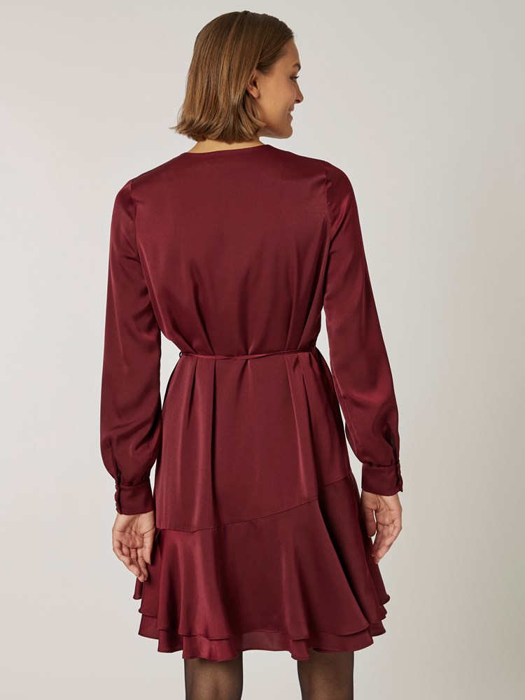 Wilma kjole 7251214_MWX-RICCO VERO-W22-Modell-Back_chn=vic_9038_Wilma kjole MWX 7251214.jpg_Back||Back