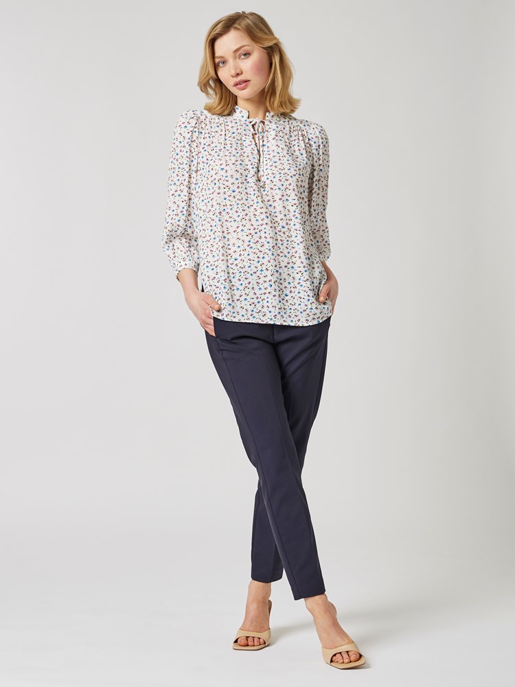 Amy bluse 7251604_O68-RICCO VERO-H23-details_chn=vic_976_Amy bluse O68 7251604.jpg_