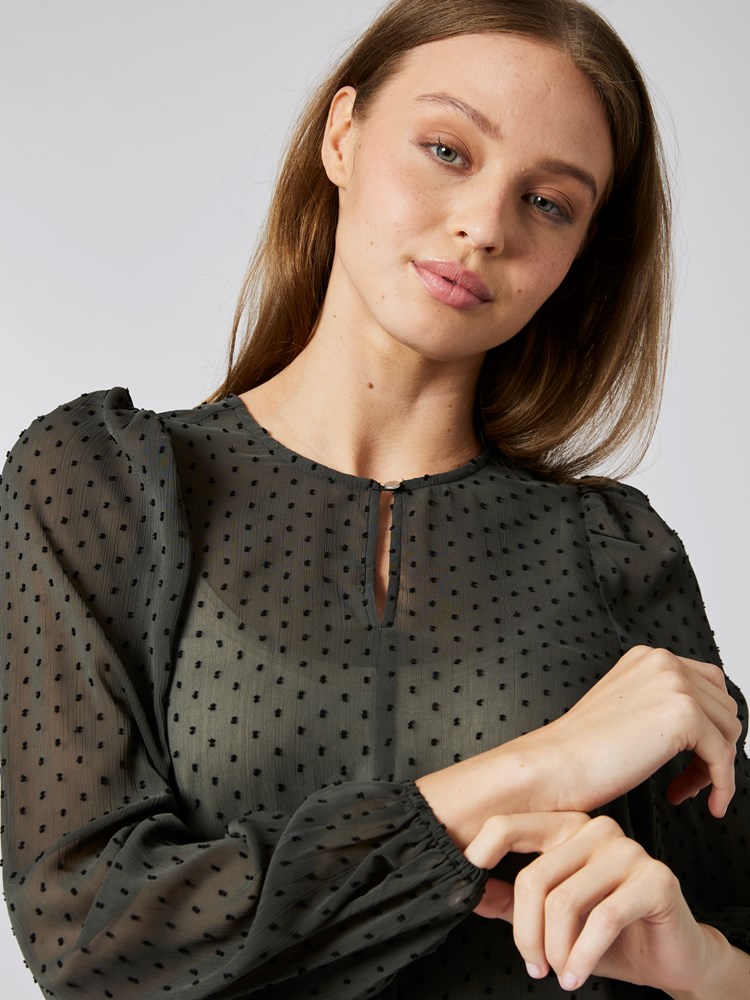 Ibi bluse 7251891_GOS-IN WEAR-A23-details_chn=vic_1993_Ibi bluse GOS_Ibi bluse GOS 7251891.jpg_