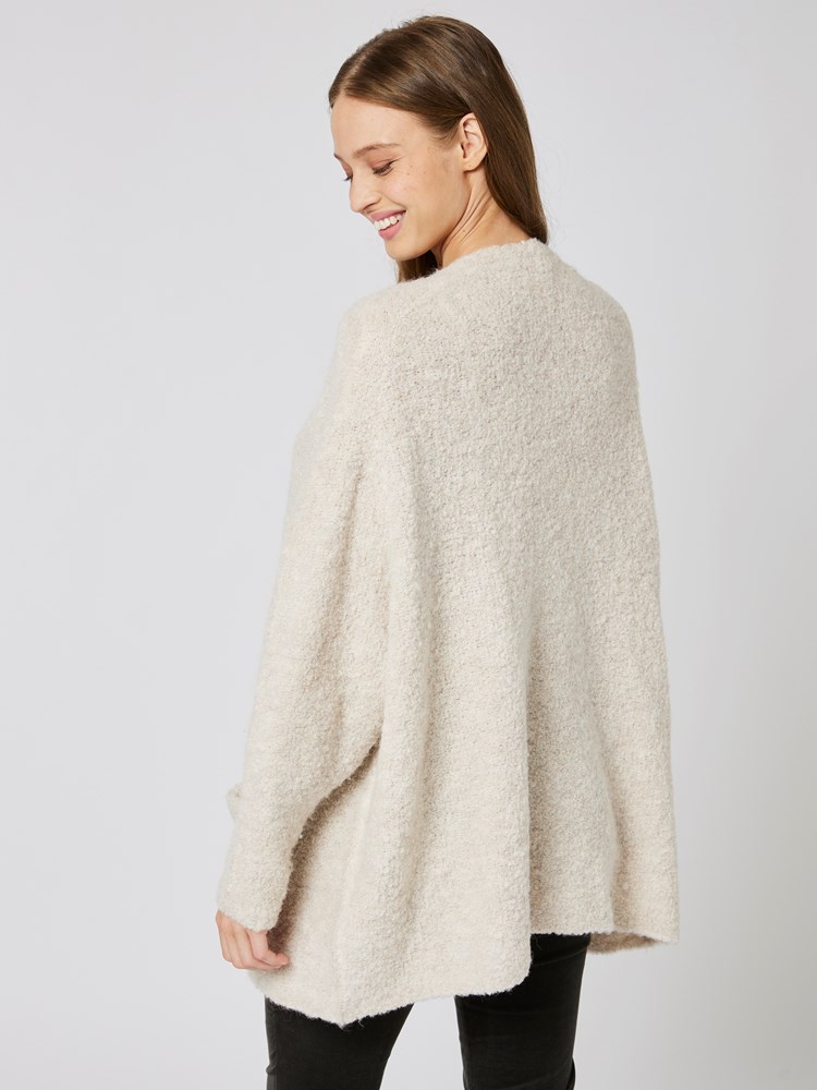 Rocco Cardigan 7251893_O79-IN WEAR-A23-Modell-Back_chn=vic_9542_Rocco Cardigan O79_Rocco Cardigan O79 7251893.jpg_Back||Back