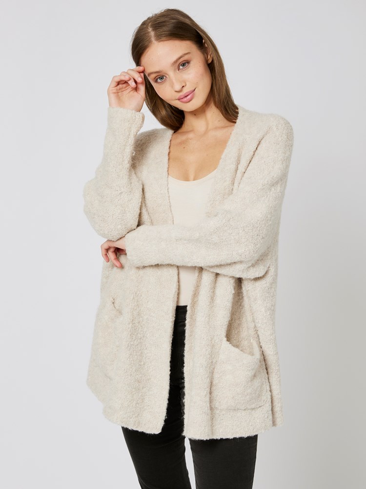 Rocco Cardigan 7251893_O79-IN WEAR-A23-Modell-Front_chn=vic_2673_Rocco Cardigan O79_Rocco Cardigan O79 7251893.jpg_Front||Front