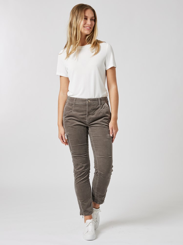 Rich Cargo Velvet 7251977_GOS-MAC-A23-details_chn=vic_4234_Rich Cargo Velvet GOS_Rich Cargo Velvet GOS 7251977.jpg_