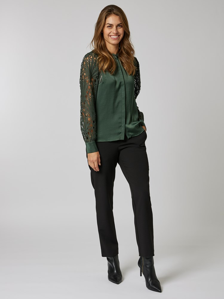 Devine bluse 7252043_GOS-RICCO VERO-W23-details_chn=vic_497_Devine bluse GOS_Devine bluse GOS 7252043.jpg_