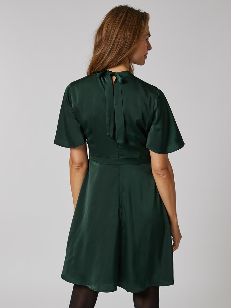 Mila Dress 7252044_GOS-RICCO VERO-W23-Modell-Back_chn=vic_5641_Mila Dress GOS_Mila Dress GOS 7252044.jpg_Back||Back
