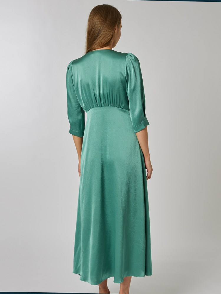 Sorrento kjole 7252414_GIX-RICCO VERO-S24-Modell-Back_chn=vic_4357_Sorrento kjole GIX_Sorrento kjole GIX 7252414.jpg_Back||Back